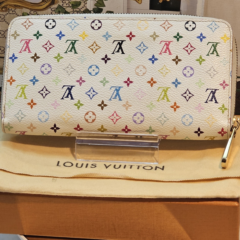Louis Vuitton Takashi Murakami Monogram Multicolor Zip-around Wallet COA, Box